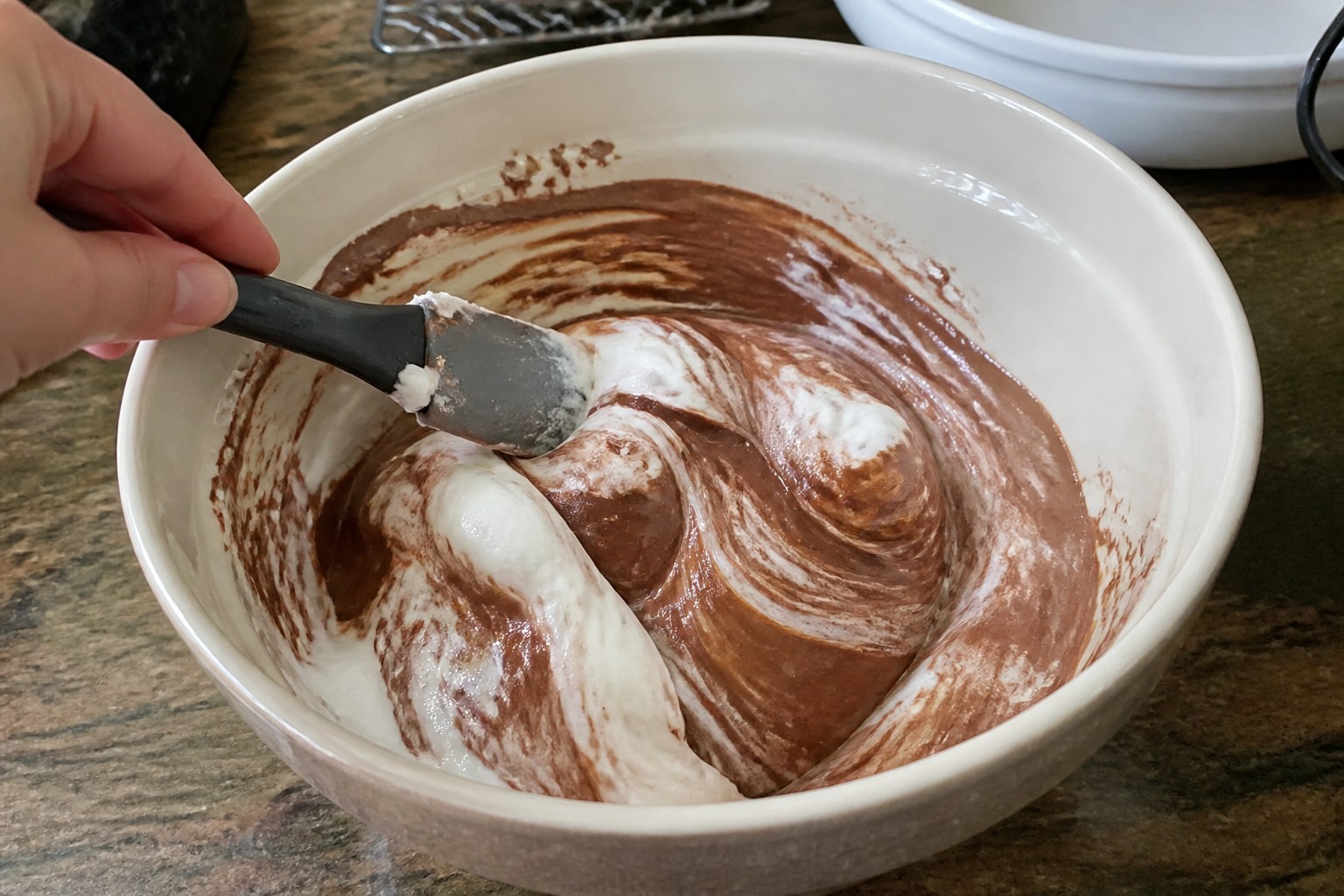 A practical preventing and rescuing a dry Sacher cake step