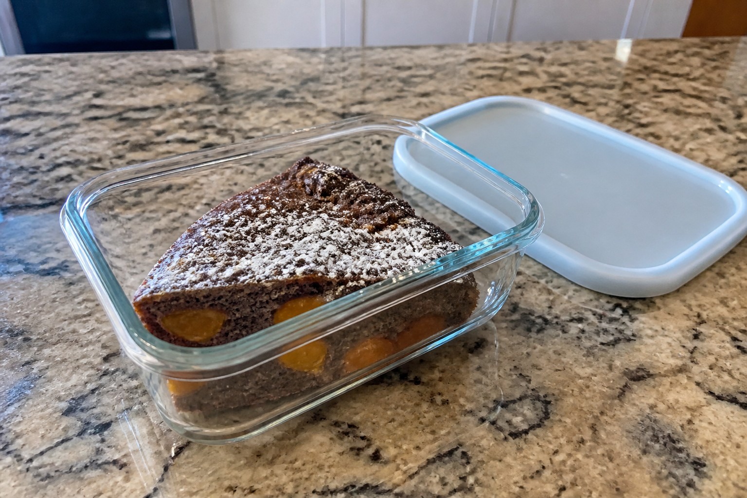 A practical storing homemade Sacher cake safely while protecting its glaze step